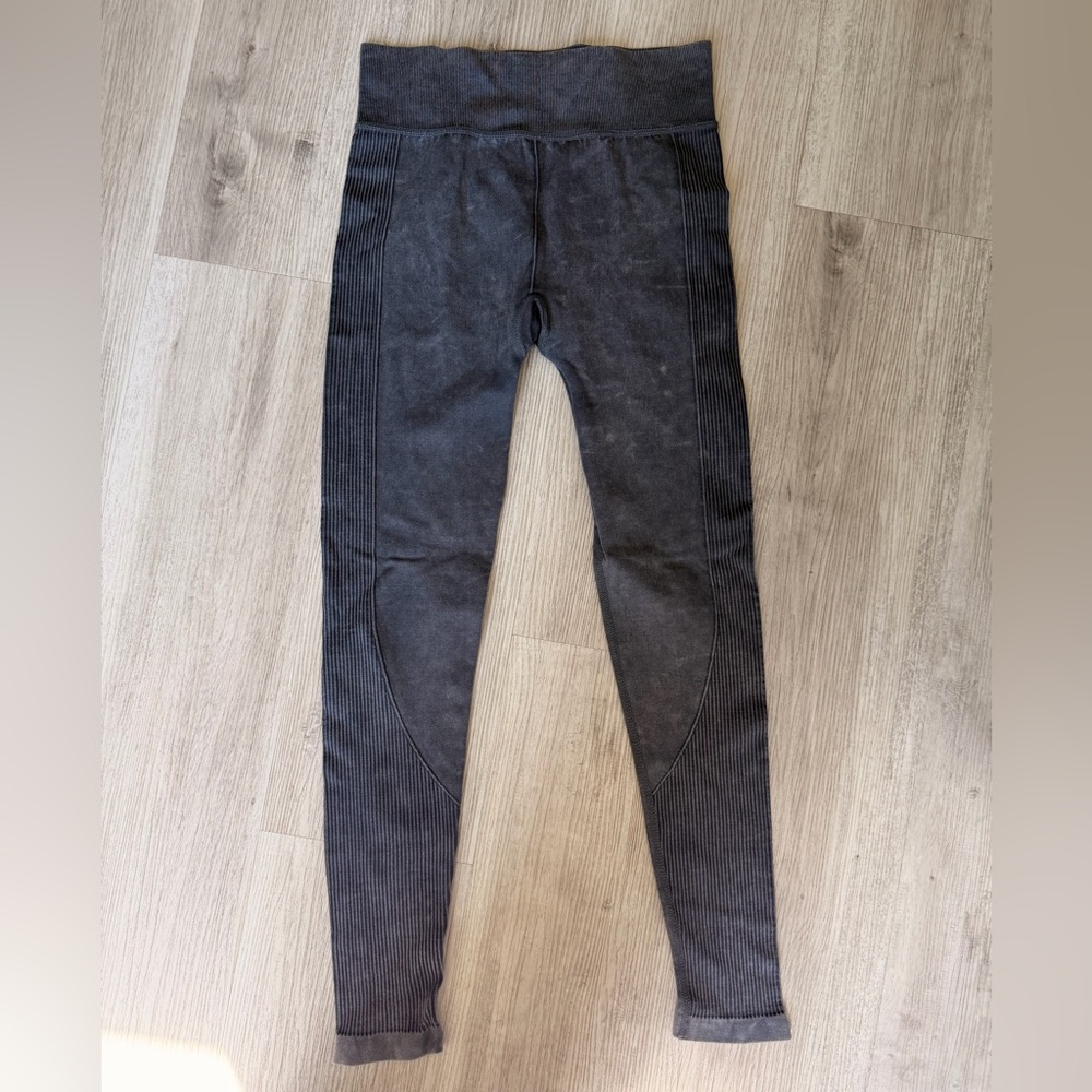 Aeropostale Black Ribbed High-Waist Leggings